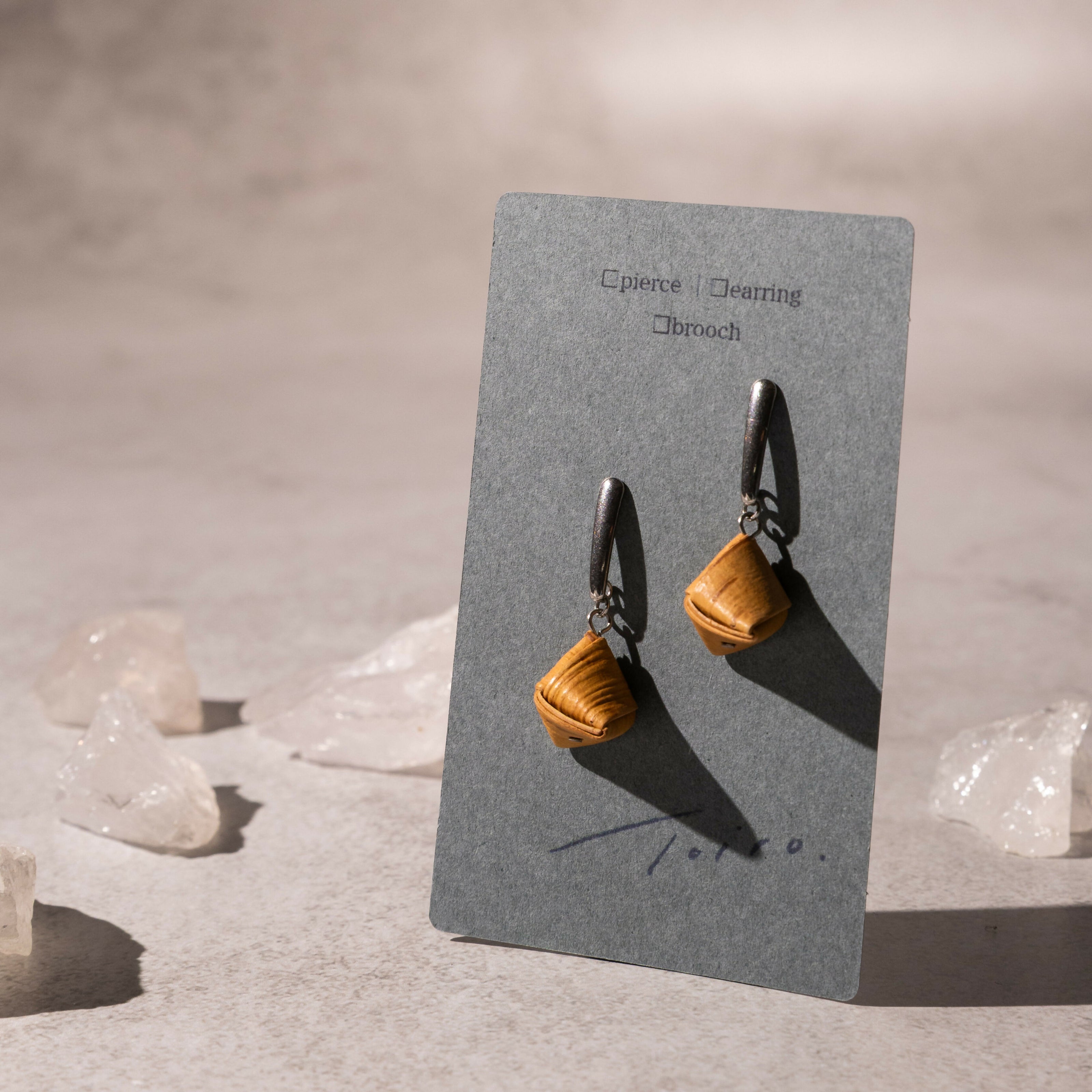 白樺のかたち｜影｜ベル ― silence ―