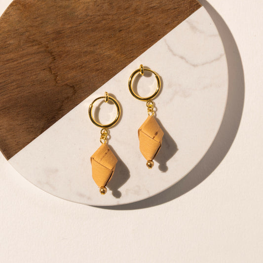 白樺のかたち｜しずく（Birch drop）